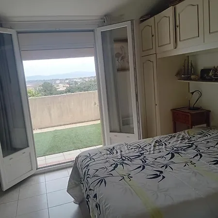 Casa de Férias Villa Sur La Presqu'Ile De Giens Hyères