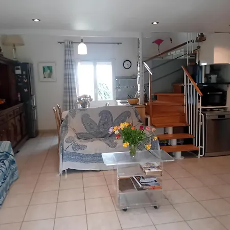 Casa de Férias Villa Sur La Presqu'Ile De Giens